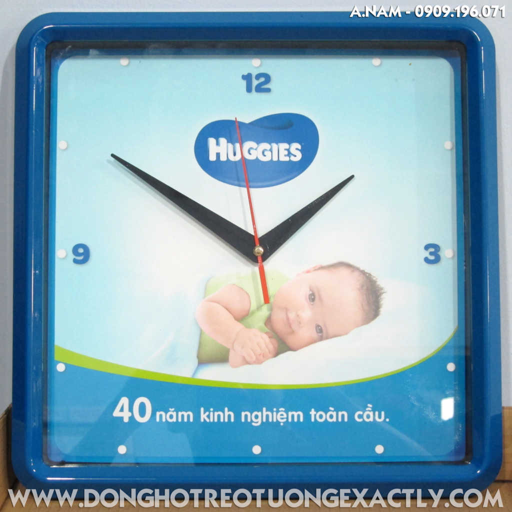 Nhà đẹp với dong ho treo tuong tự chế Nhà đẹp với dong ho treo tuong tự chế