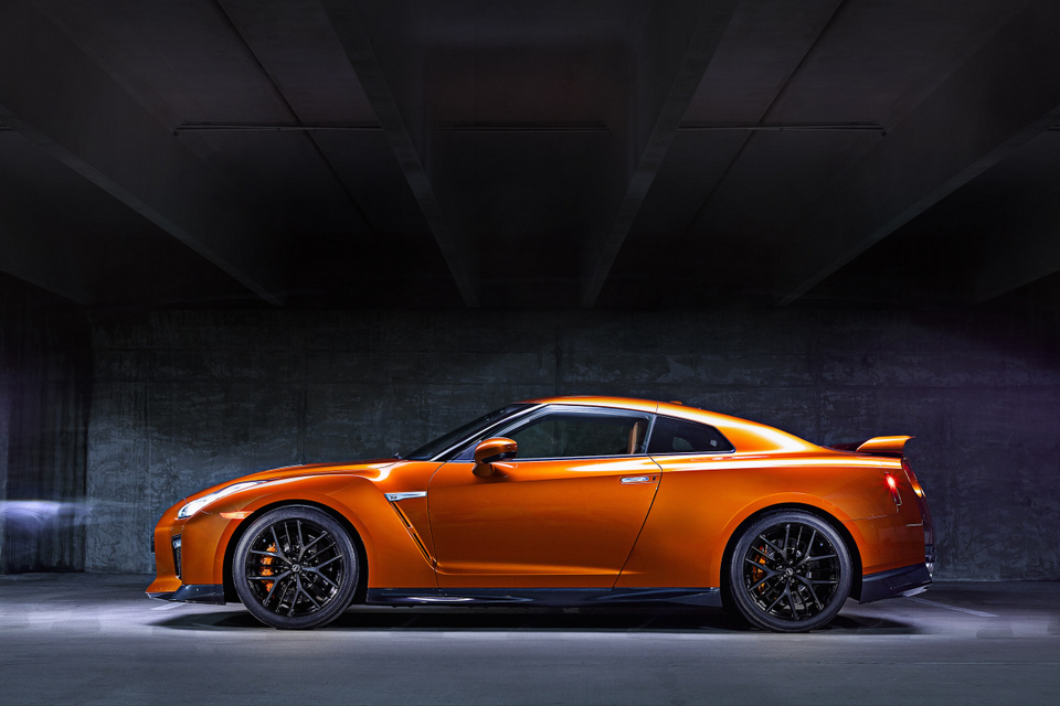Nissan nâng cấp GT-R 2017 Nissan nâng cấp GT-R 2017