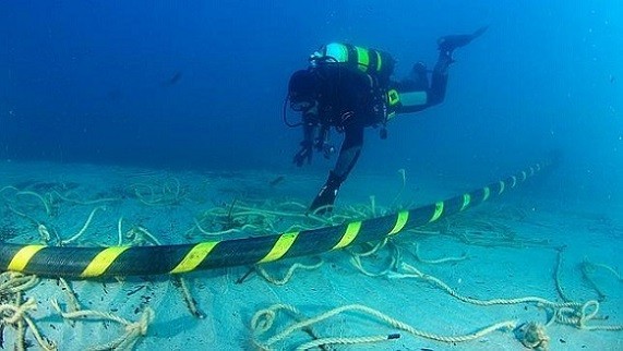cáp quang biển bị đứt đầu năm 2017