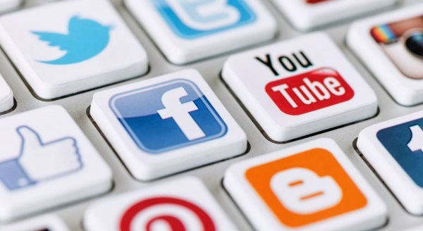 Không có internet bạn sẽ không thể lên mạng xã hội
