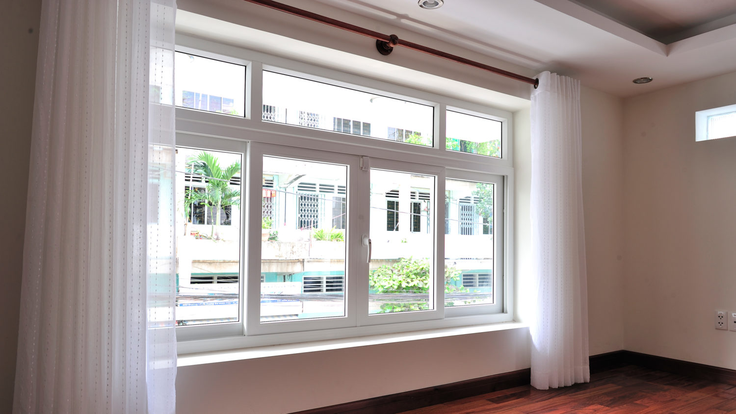 Mẫu cửa sổ nhôm kính lùa đẹp nhất Mẫu cửa sổ nhôm kính lùa đẹp nhất