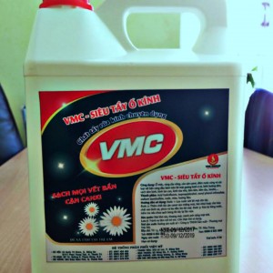 VMC SIÊU TẨY Ố KÍNH- CHẤT TẨY RỬA KÍNH CHUYÊN DỤNG , GIÁ TỐT NHẤT THỊ TRƯỜNG.