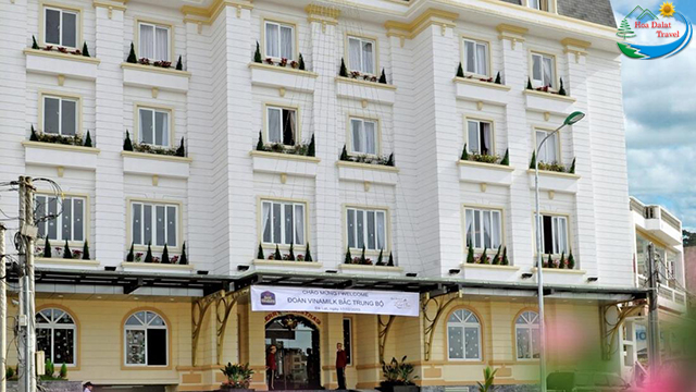 Khách sạn Dalat Plaza Khách sạn Dalat Plaza