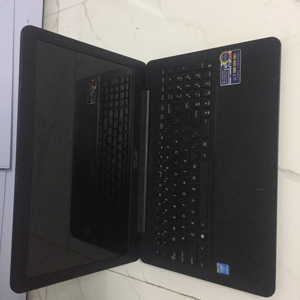 Laptop Asus F554