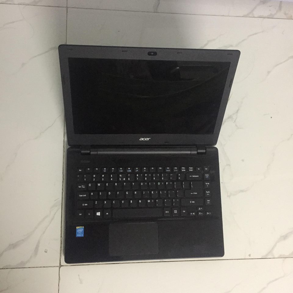 laptop Acer E5-471
