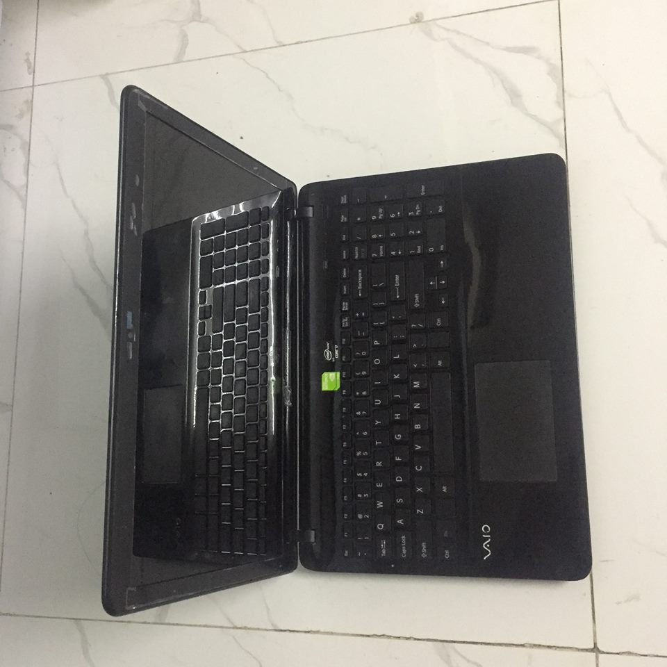 Laptop Sony Vaio SVF15 