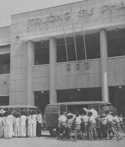 Đại học miền Nam trước 1975 - Hồi tưởng và Nhận định Đại học miền Nam trước 1975 - Hồi tưởng và Nhận định