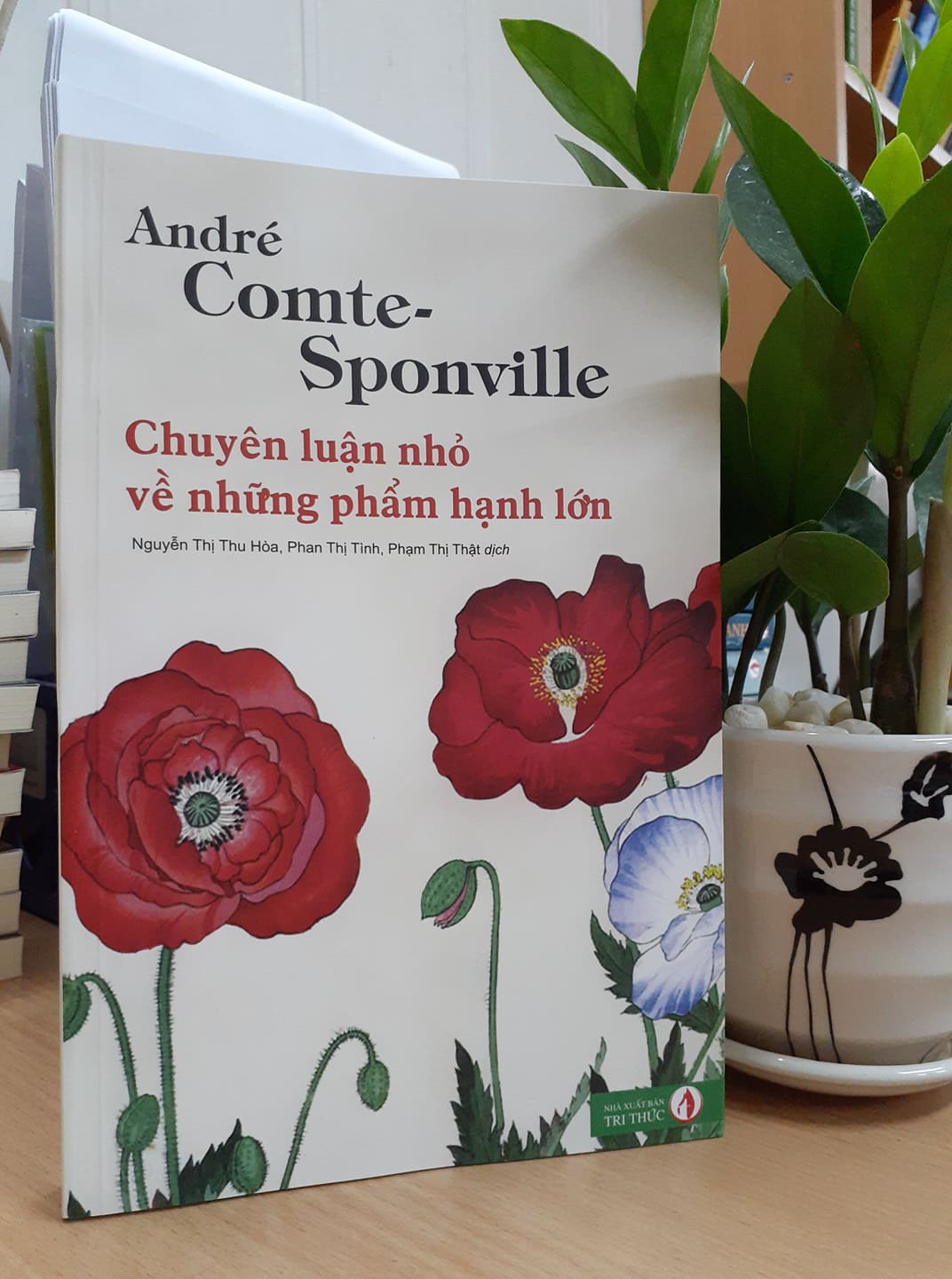 Chuyên luận nhỏ về những phẩm hạnh lớn Chuyên luận nhỏ về những phẩm hạnh lớn