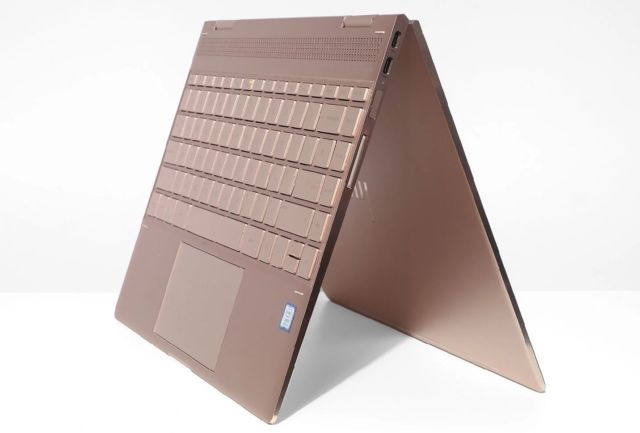 HP Spectre x360 13t-ae000 (i7 8550u-16-512-FullHD - Rose Gold)