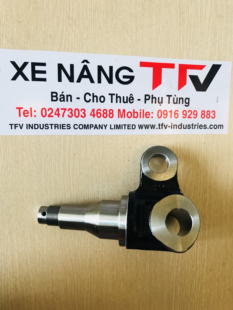 Trục moay ơ lái xe nâng