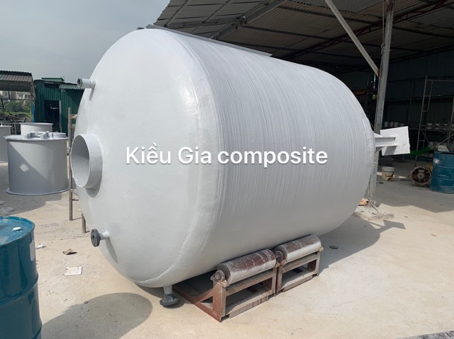 Bàn giao bồn chứa hóa chất đk 2000* Cao 4000mm