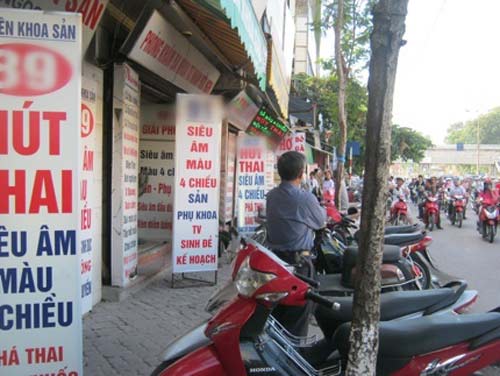 Hợp pháp hóa nạo hút thai tại Việt Nam