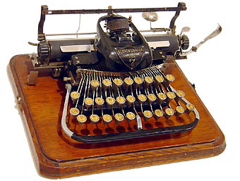 TYPING MACHINE