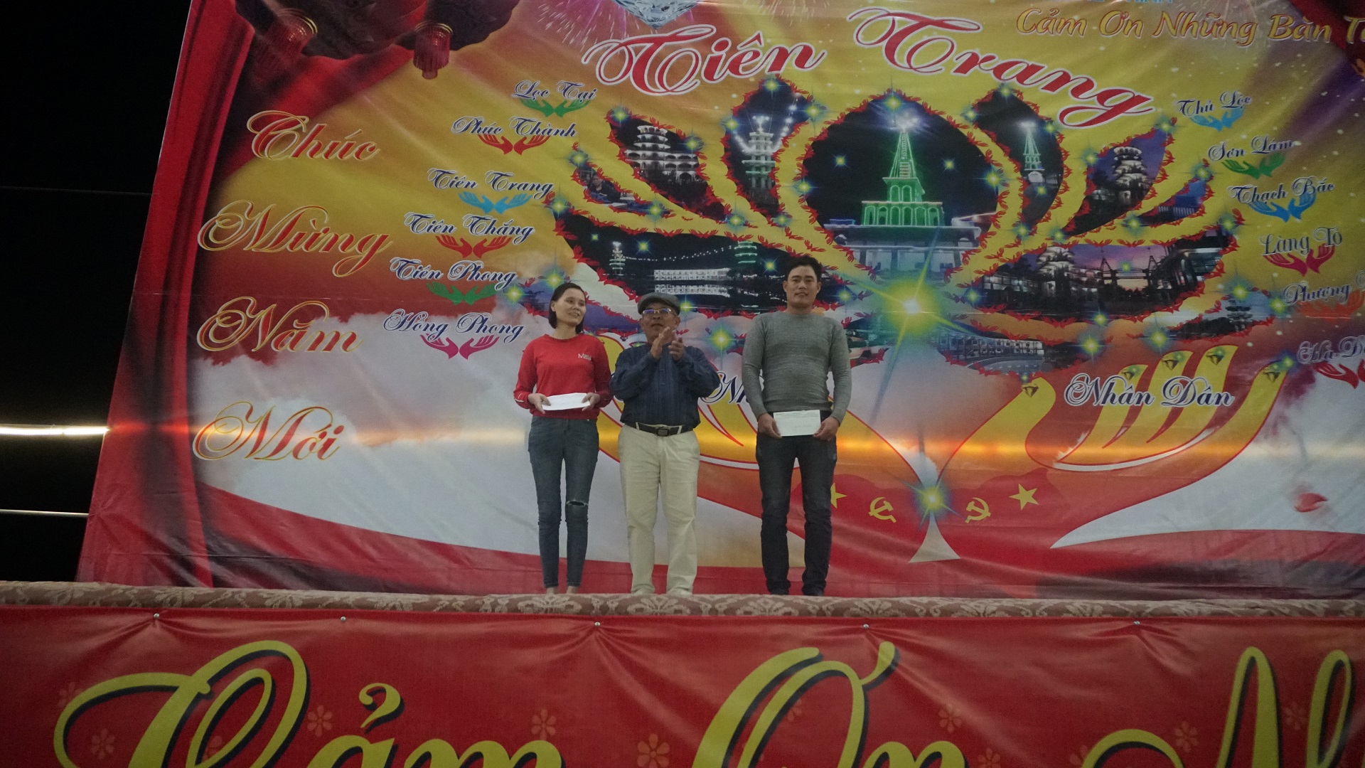 TỔ CHỨC LỄ TẤT NIÊN CHO CÔNG NHÂN CÁN BỘ TẠI CÔNG TY SOTO VÀ KHÔNG KHÍ NGÀY 28 TẾT TỔ CHỨC LỄ TẤT NIÊN CHO CÔNG NHÂN CÁN BỘ TẠI CÔNG TY SOTO VÀ KHÔNG KHÍ NGÀY 28 TẾT