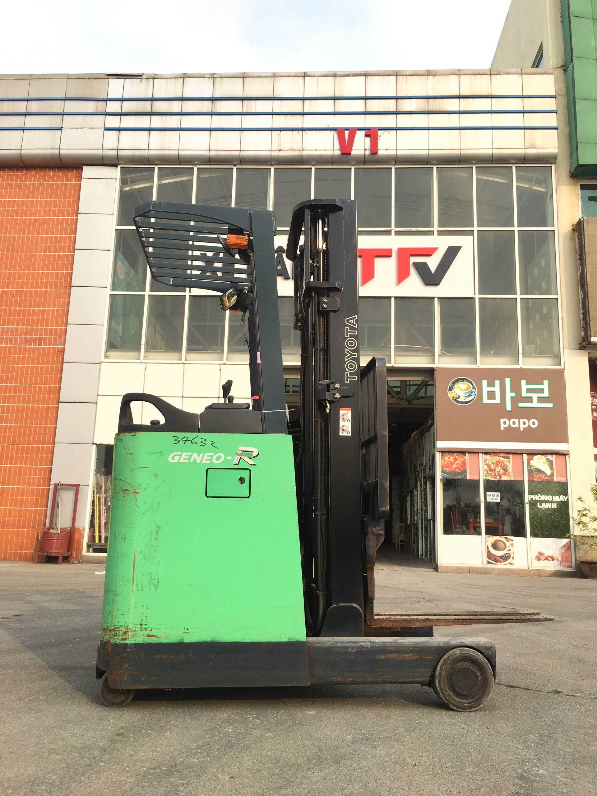 Xe nâng cũ Toyota 7FBR15-34632, tải trọng 1.5 tấn, nâng cao 3.8m, sx 2011 Xe nâng cũ Toyota 7FBR15-34632, tải trọng 1.5 tấn, nâng cao 3.8m, sx 2011