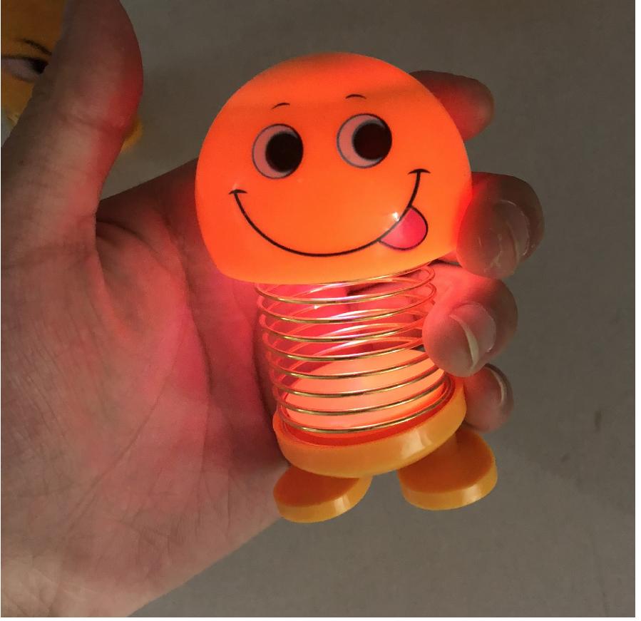 Combo 2 thú nhún Emoji lò xo lắc đầu mặt cười có đèn led 