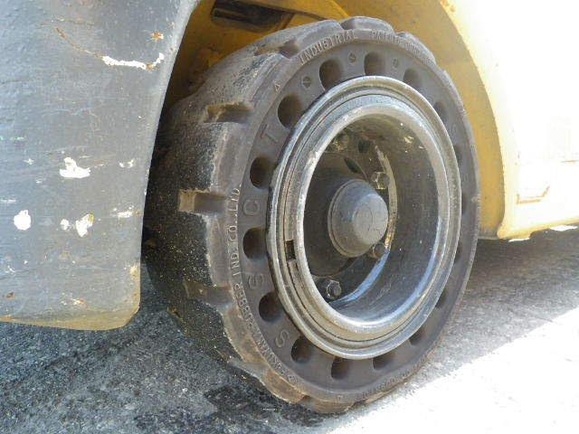 Xe nâng dầu Komatsu cũ FD25NT-15 Xe nâng dầu Komatsu cũ FD25NT-15