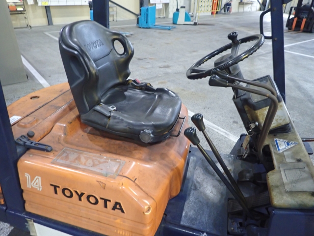 Xe nâng Toyota 5FGL14 Xe nâng Toyota 5FGL14