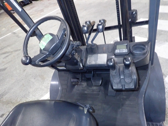 Xe nâng Toyota 50-8FD25