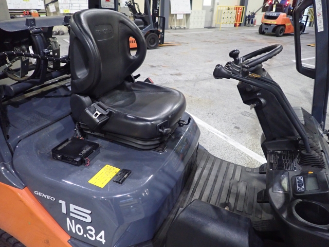 Xe nâng Toyota 02-8FG15 Xe nâng Toyota 02-8FG15