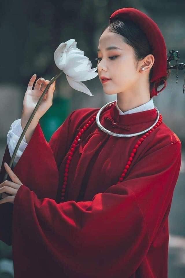 CỔ PHỤC CỔ PHỤC
